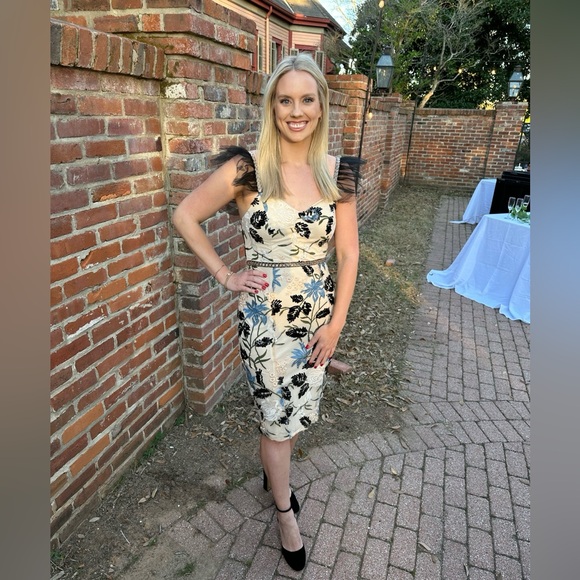 Lulu’s Show Stopper Cream Embroidered Sequin Midi Dress - Size S - Picture 4 of 8